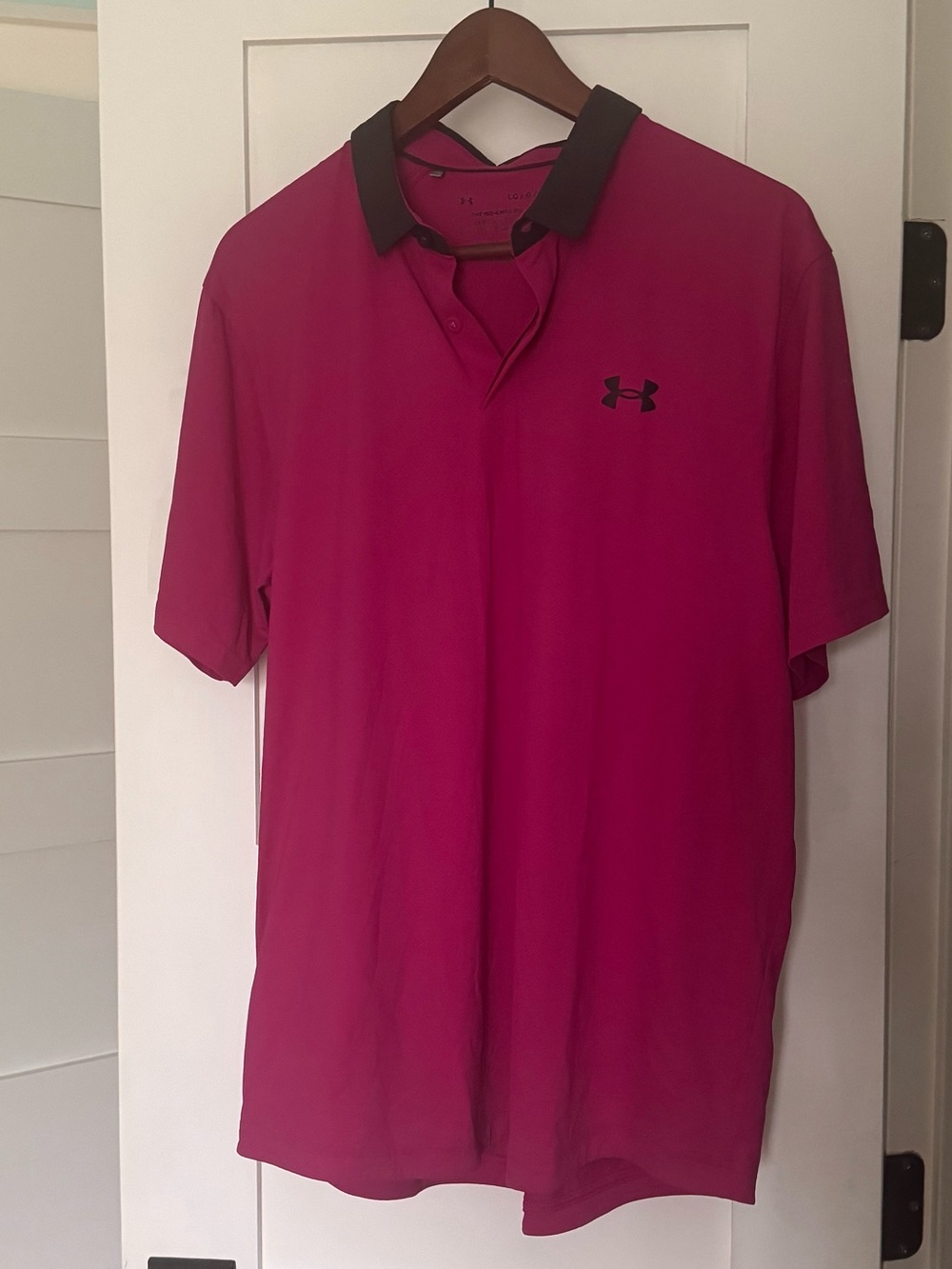 Under Armour Men’s Raspberry Polo with Black Collar